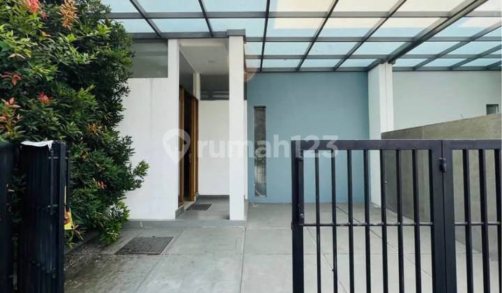 Minimalist New House FULL FURNISHED in BKR Wing Complex 2