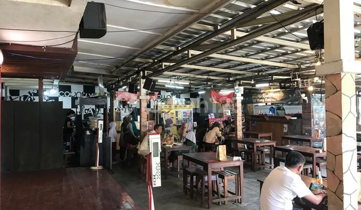 Commercial Property Suitable for Cafe, Restaurant, and Office in Riau Wing 2