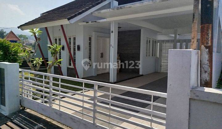 Rumah Minimalis Siap Huni Di Komplek Padasuka  1