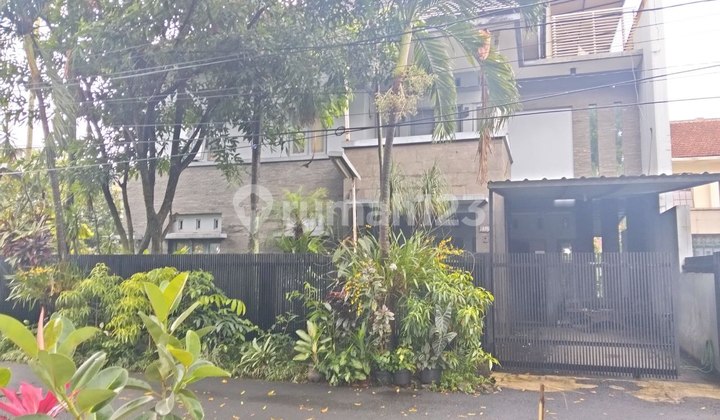 Rumah Siap Huni Posisi Hook Di Turangga Dekat Ke Pusat Kota 2