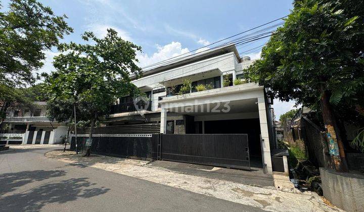 Rumah Mewah Siap Huni Komplek Cikutra Dekat Ke Gedung Sate 1