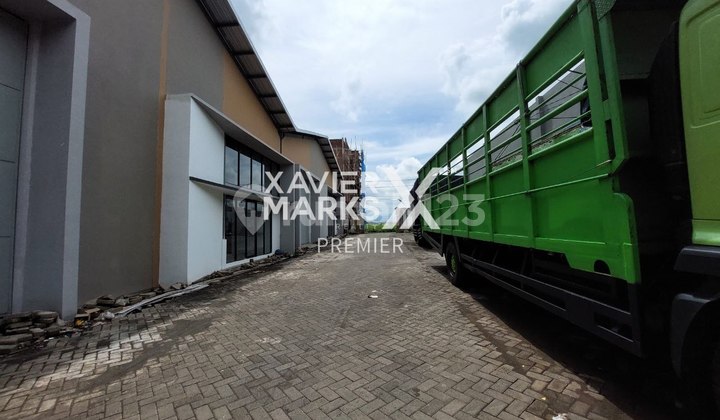 Ready-to-Use Warehouse in Pakis, Strategic Location Near Pakis Malang Toll Exit
