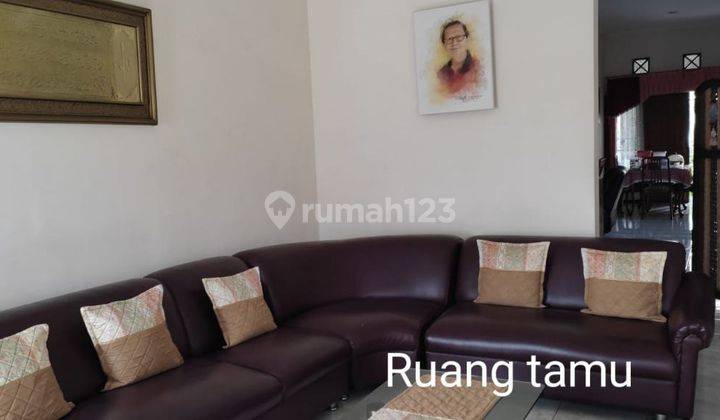 Rumah 2 Lantai Dekat Berbagai Kampus di Jl Papa papa Malang 2