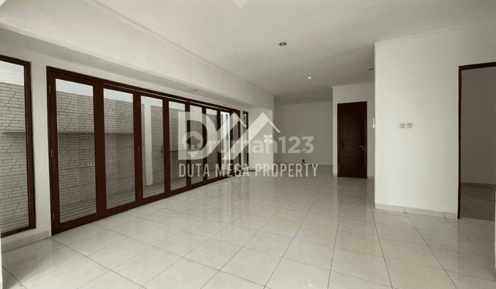 Rumah 2 Lantai Bagus SHM di Bintaro, Tangerang Selatan 2