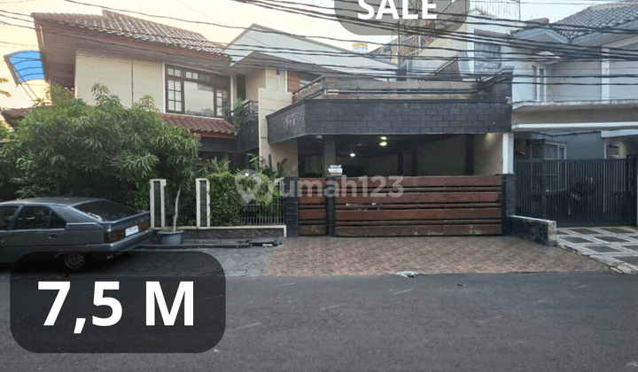 Rumah 2 Lantai Bagus Furnished SHM di Jagakarsa, Jakarta Selatan 1