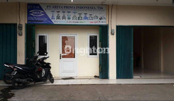 TEMPAT USAHA DI PINGGIR JALAN RAYA BOGOR 2