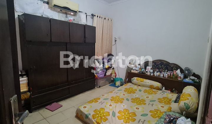 RUMAH DI KOMPLEK IKIP DUREN SAWIT 2