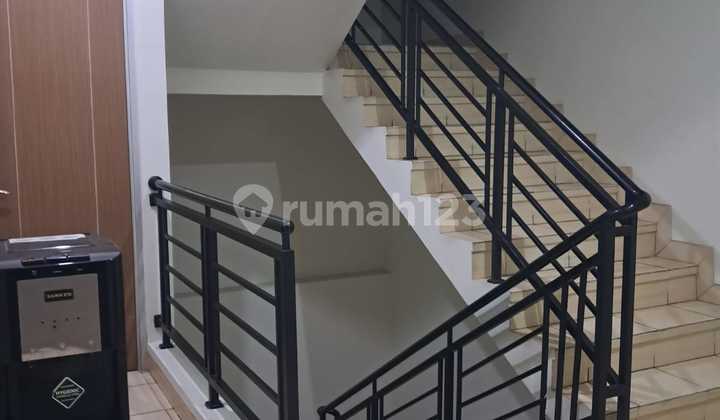 Exclusive Boarding House in Matraman, East Jakarta 2