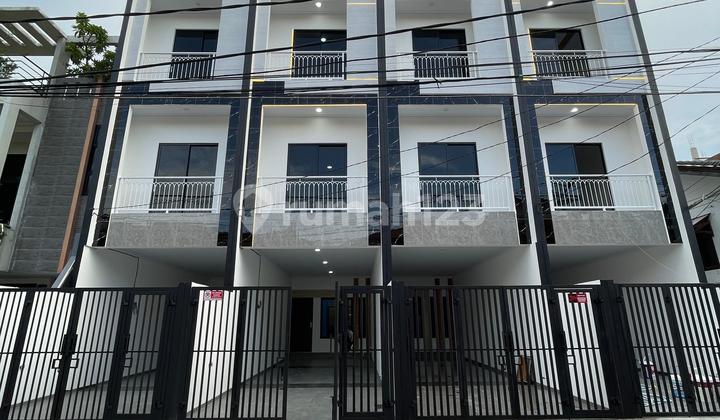 Termurah Rumah Brand New Modern Minimalis Tj Duren Jakarta Barat