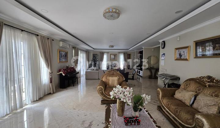 Termurah Rumah Mewah American Classic Furnished di Lippo Karawaci 2