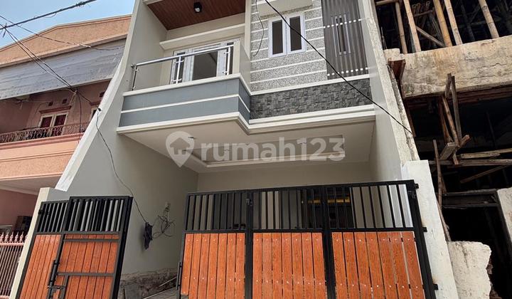 Brand New Super Green 3 Floors in Tomang, West Jakarta, Freehold Certificate 2