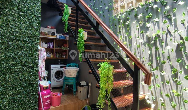 Rumah 2 Lantai Di Gading Serpong Full Furnished Lokasi Strategis Cakep Termurah 2