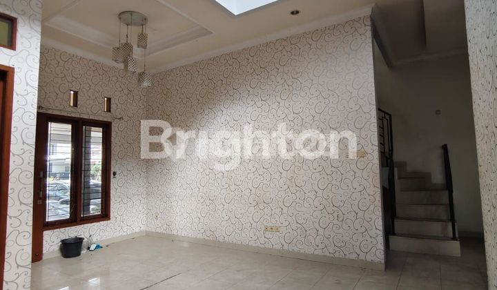 RUMAH 2 LANTAI PESONA KHAYANGAN DEPOK RUMAH 2 LANTAI PESONA KHAYANGAN DEPOK