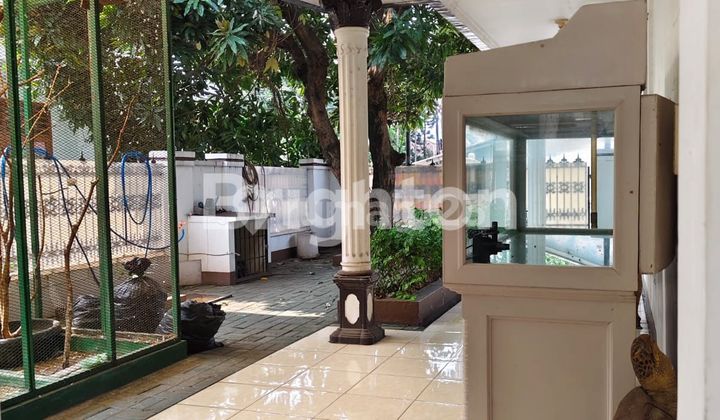 HUNIAN STRATEGIS DI KELAPA DUA 2