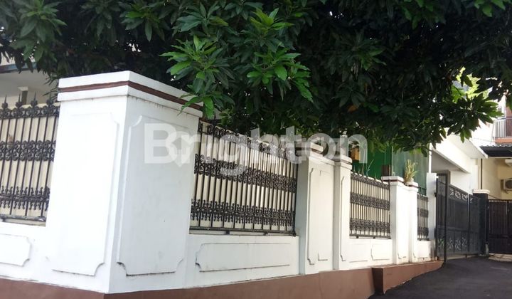 HUNIAN STRATEGIS DI KELAPA DUA