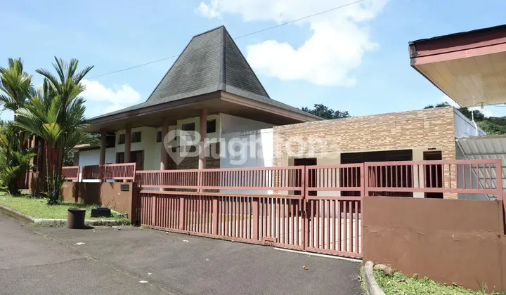 VILLA VIMALA HILLS PUNCAK BOGOR