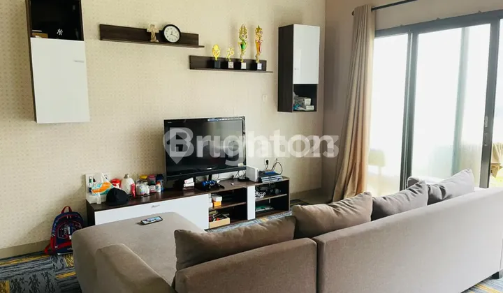 Hunian Strategis di Pesona Khayangan 2