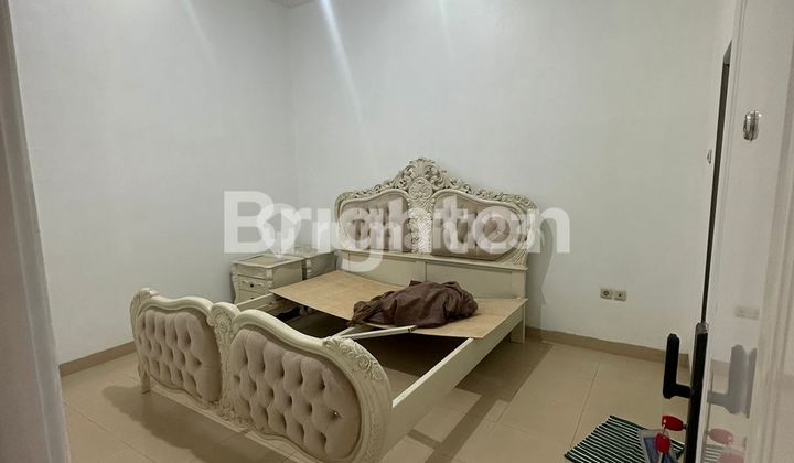 RUMAH ASRI SIAP HUNI DI PESONA KHAYANGAN 2