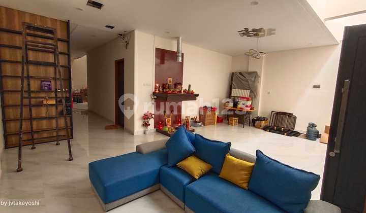 FOR SALE HOUSE IN PLUIT KARANG, NORTH JAKARTA