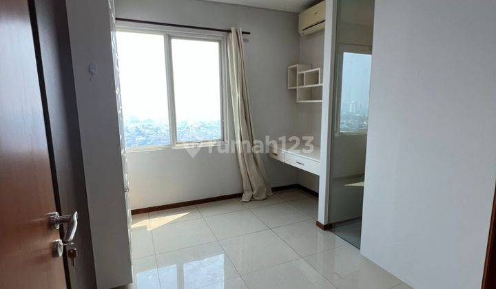 Dijual Thamrin Residence High Floor City View 3+1 BR 83 M2 Fully Furnished Harga 2.275 2