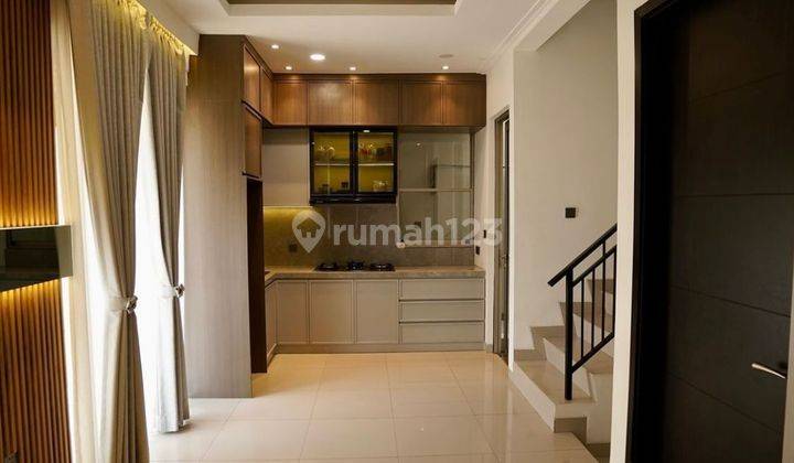 Rumah Pik 2 Cluster Riverside Hoek Dijual 3,7M Full Furnished 1