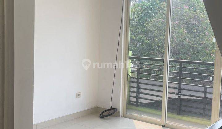 Disewakan Rumah Katamaran Indah Pik 1 Ukuran 4X12 Tiga Lantai Surat SHM 3+1 Bedroom 2