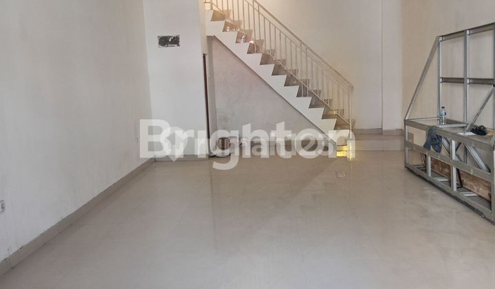 SEWA RUKO DI UTARA EAST PARK HOTEL