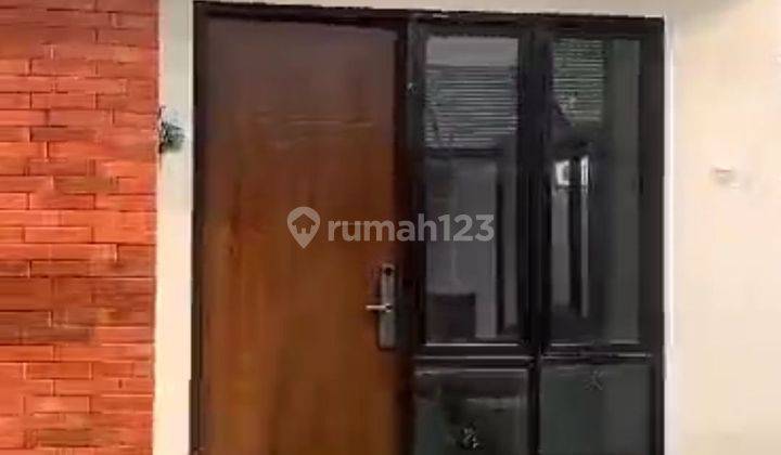 Rumah Cantik O Jalan Provinsi Daerah Strategis Di Krian Sidoarjo 1