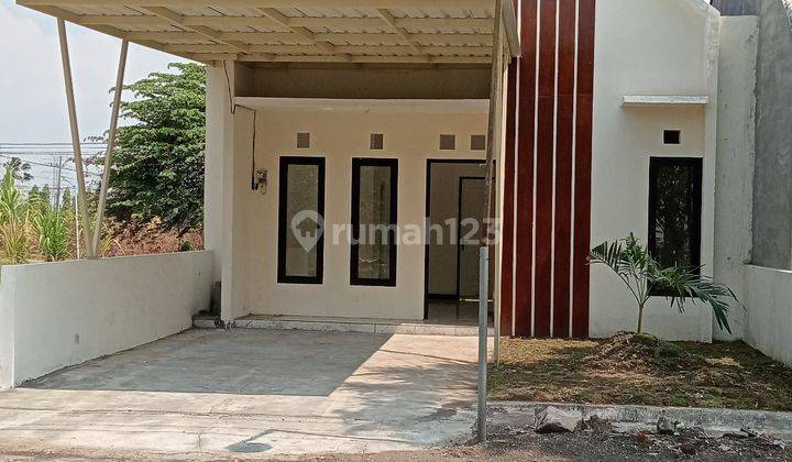 Rumah Cantik Dp 0 Dekat Pasar, Rumah Sakit,stasiun, Terminal Lingkungan Asri Dan Tenang 1