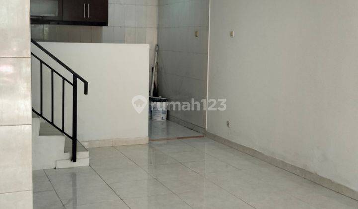 Rumah minimalis bagus rapih siap huni di Golden Palm, 0015 her 2