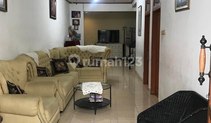 Rumah Hook 1,5 Lantai di Duta Garden 0056.Agscrs 2