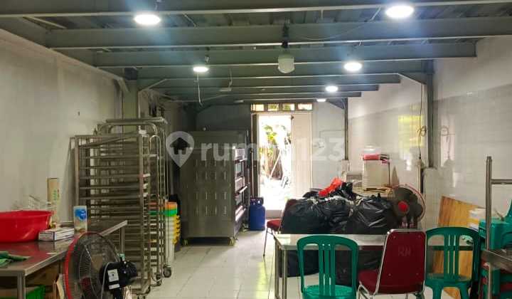 Dijual rumah di Simprug Poris 2