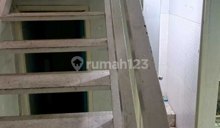 Dijual rumah di Simprug Poris Dijual rumah di Simprug Poris