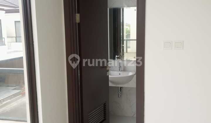 For sale, house in Lavon 1 Cikupa.