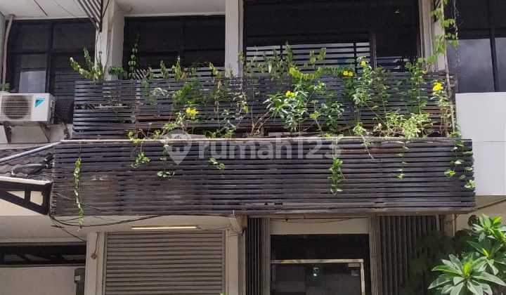 Dijual Ruko 3 Lantai Di Taman Kebon Jeruk Intercon Jakarta Barat