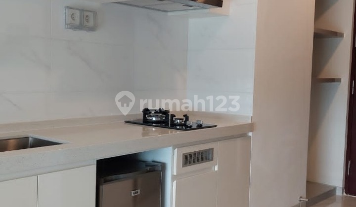 For Sale Fully Furnished Sky House Apartment BSD