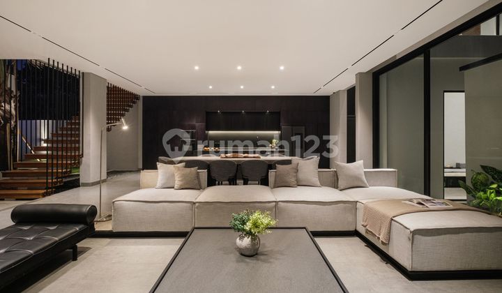 ForSale! The Luxurious Dream House Located in The Heart of SANUR, Bali ForSale! The Luxurious Dream House Located in The Heart of SANUR, Bali