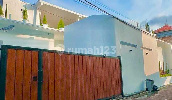 FOR SALE SANTORINI VILLA KEROBOKAN JL RAYA CANGGU FULLY FURNISHED
