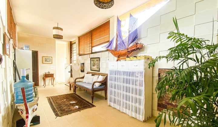 For sale Rumah 2 lantai klasik modern Masih terawat baik & siap huni Lokasi strategis dijl BKR bali cliff Ungasan kuta selatan badung bali 2