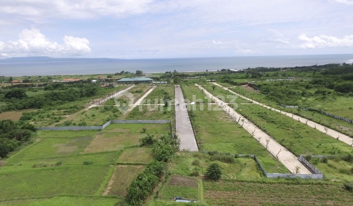 For sale land located on the bypass side of Siut. For sale land located on the bypass side of Siut.