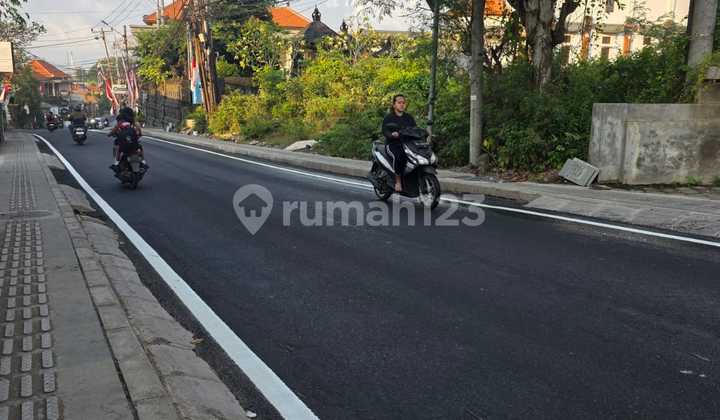 DI KONTRAKKAN TANAH LUAS 1208 m2 /12,8 are lokasi sebelah ithon ungasan DI KONTRAKKAN TANAH LUAS 1208 m2 /12,8 are lokasi sebelah ithon ungasan