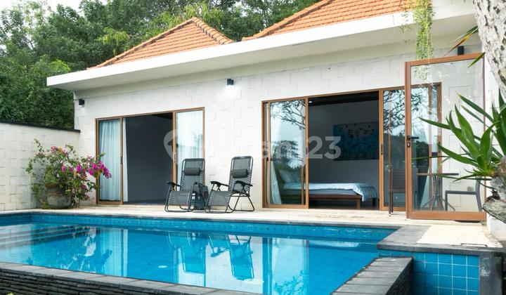 Modern Elegance in Bukit – Luxury Villa for Sale or Rent Modern Elegance in Bukit – Luxury Villa for Sale or Rent