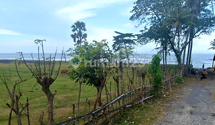 FOR SALE LAND ONLY 100 mtr TO THE BEACH IN SABA