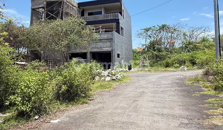 Land for Sale on Jalan Nuansa Udayana, Taman Griya Jimbaran Land for Sale on Jalan Nuansa Udayana, Taman Griya Jimbaran