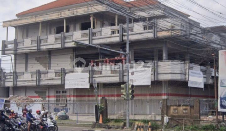 ForSale or RENT! NEW RENOVATED RUKO 3 LANTAI Jalan Utama BULUH INDAH Denpasar Barat