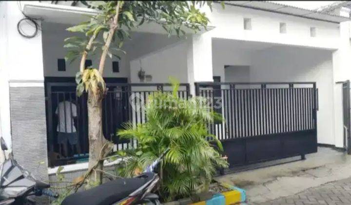 Disewakan Rumah Perum Babatan Indah Wiyung Surabaya  1
