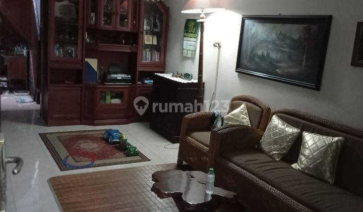 Dijual Rumah Pondok Chandra Hadap Utara 1