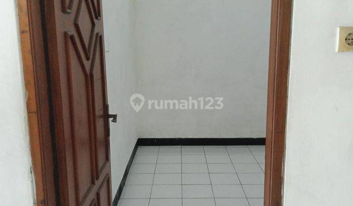 Disewakan Rumah Griya Babatan Mukti Hadap Utara barat 1