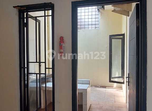 Disewakan Rumah Pakal Residance 1