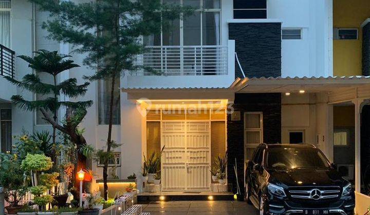 Rumah Cluster Atlantik Golf Lake Residence Full Furnish 2Lt 8x18 3+1KT  1